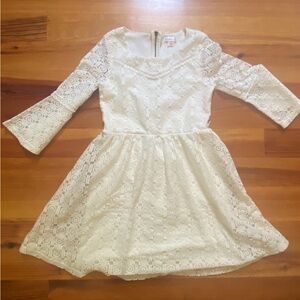 Girls Medium lace dress